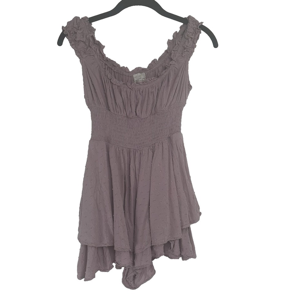 Urban Outfitters Romper Size Small Mauve‎ Smocked Swiss Dot Milkmaid Coquette